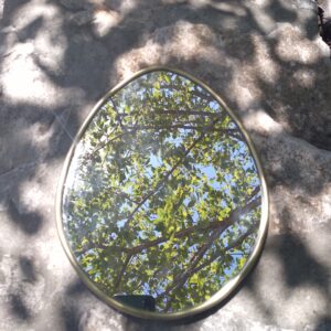 miroir en forme de goutte