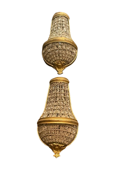 Applique chez les antiquaires.