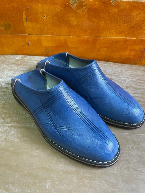 babouche cuir bleu semelle pneu recyclé