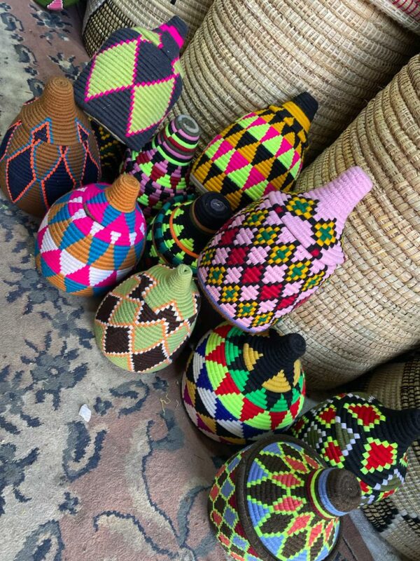 corbeille berbere multicolore