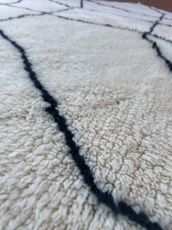 Tapis Shaggy marocain motif losange noir 300X245.