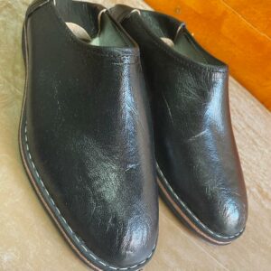 babouche mixte cuir noir semelle pneu recyclé