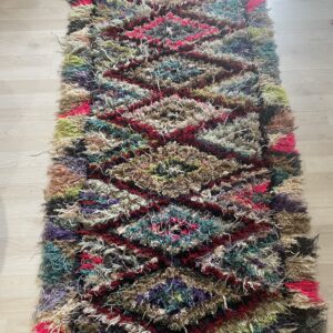 Photo d'un tapis Boucherouite 175 X 85 .