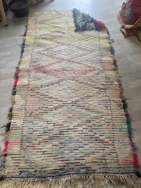 Tapis Boucherouite 175 X 85 a l'envers