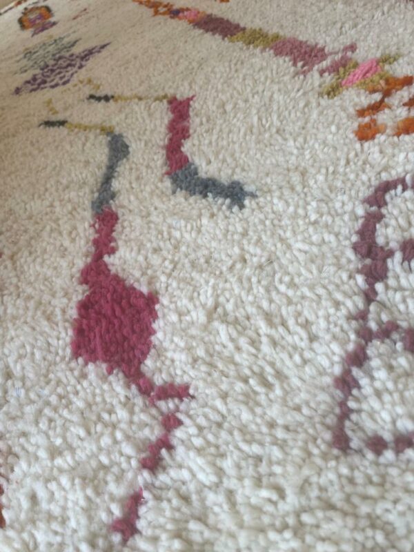 Tapis Azilal motif multicolores
