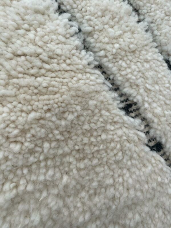 Tapis Beni-Ouarain 225 x 165 vu de près www.cely-zya.com