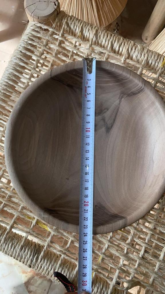 Photo d'un bol en bois.