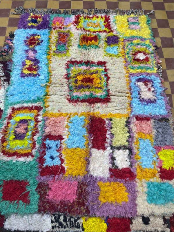Photo d'un tapis Boucherouite turquoise.