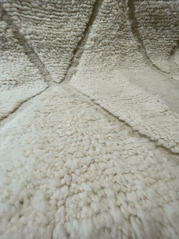 Photo Tapis Beni-Ourain blanc.