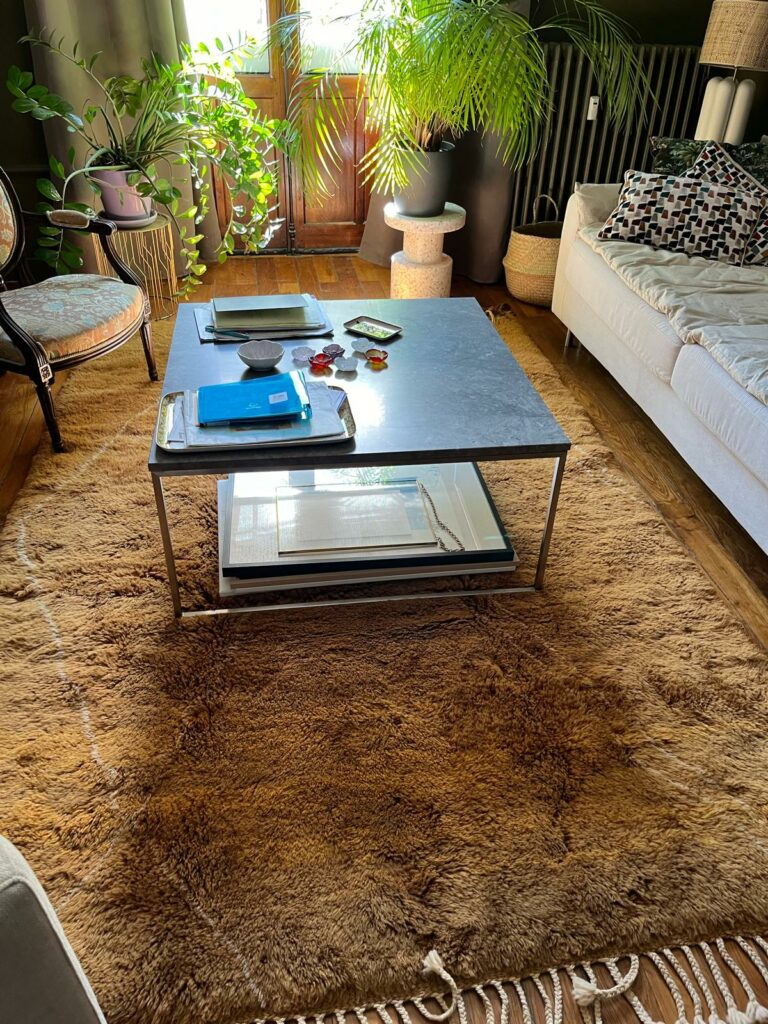 Chez nos clients Tapis Mrirt authentique.
