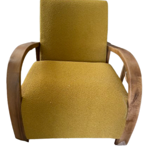 fauteuil noyer et tissu ocre jaune.