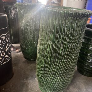 Poterie verte de Tamegroute, forme fine.