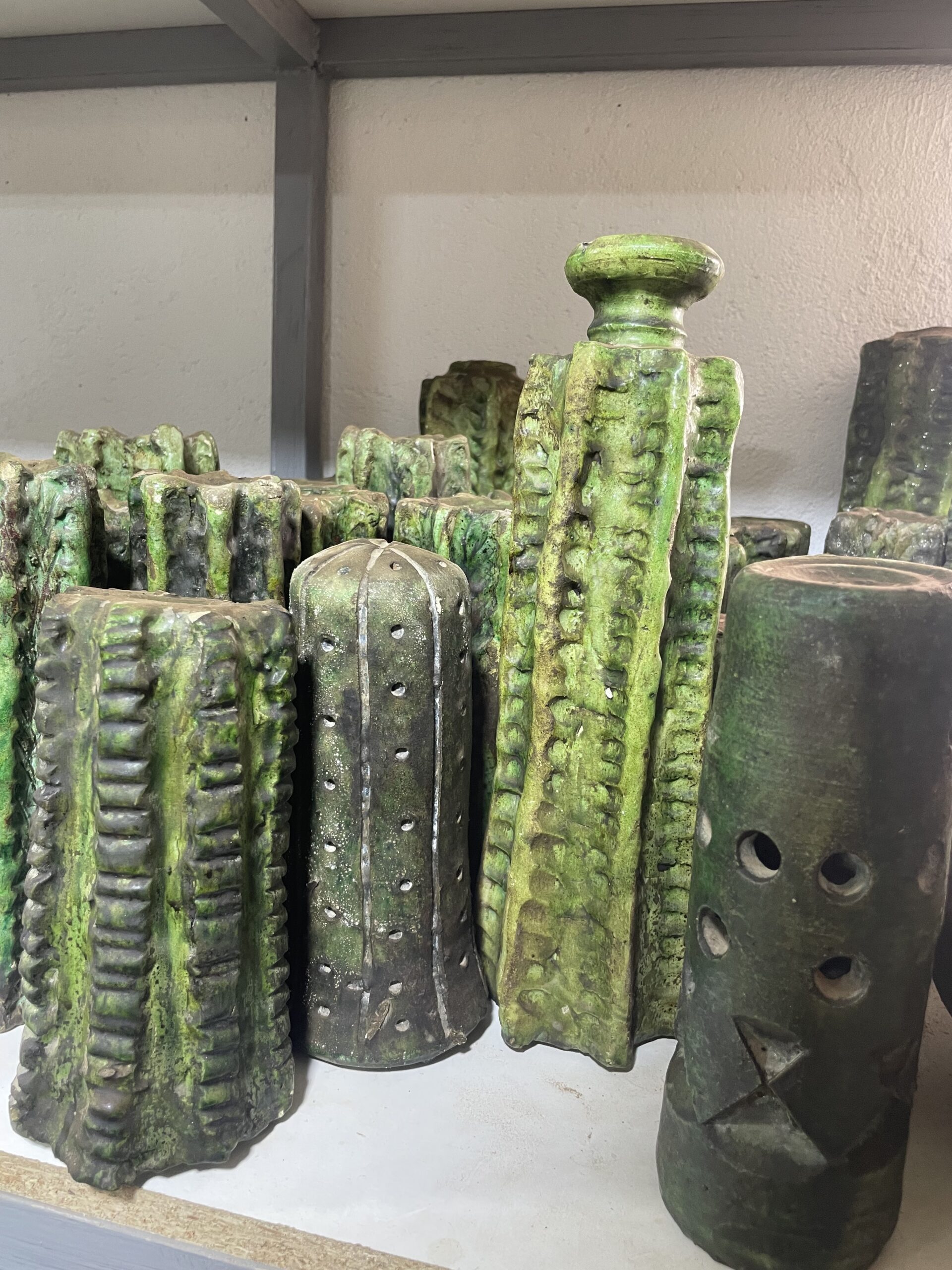 Poterie Tamegroute vert bougeoire (1) Poterie Tamegroute vert.