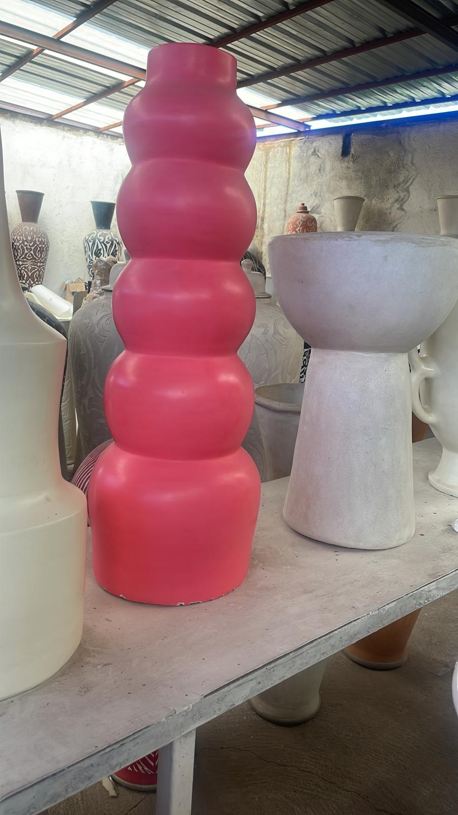 vase design béton plusieurs couleurs (4) Vase modene en béton plusieurs couleurs